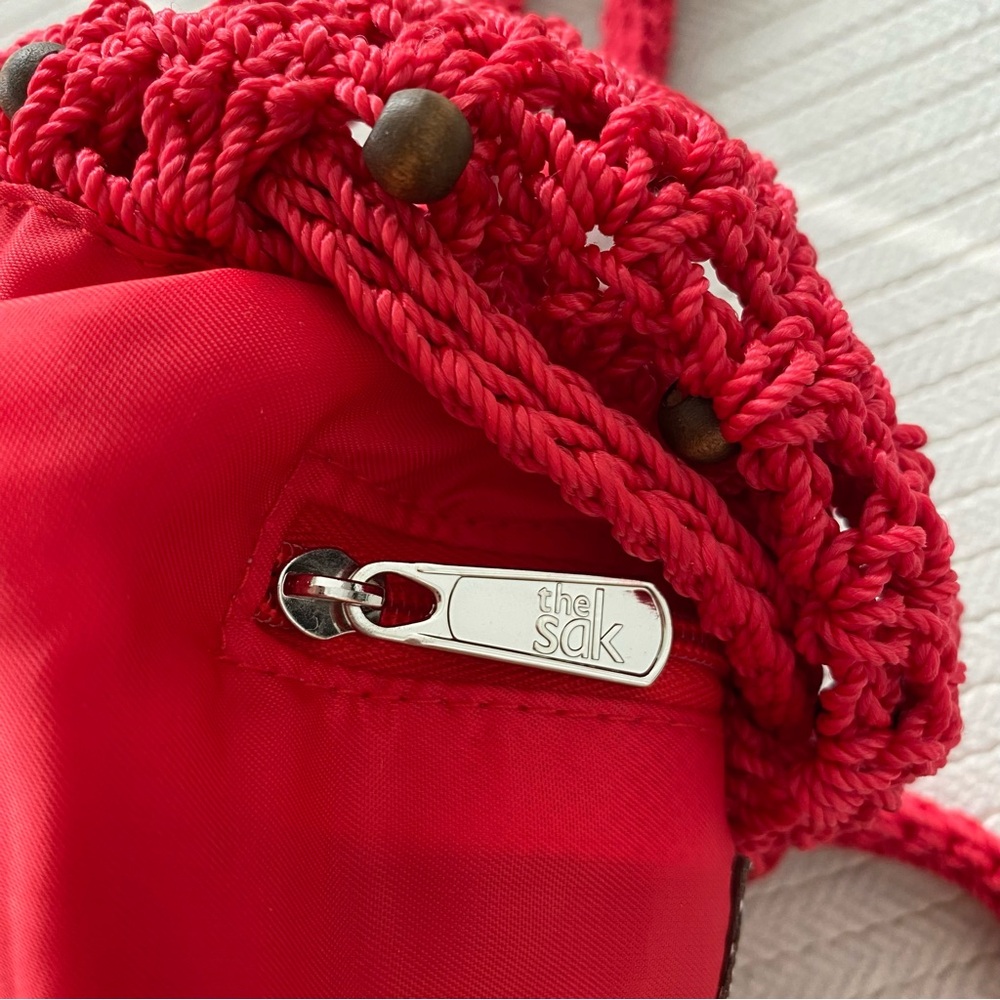 The Sak Red Boho Small Lined Crochet Drawstring Bucket Bag Crossbody - Picture 6 of 11